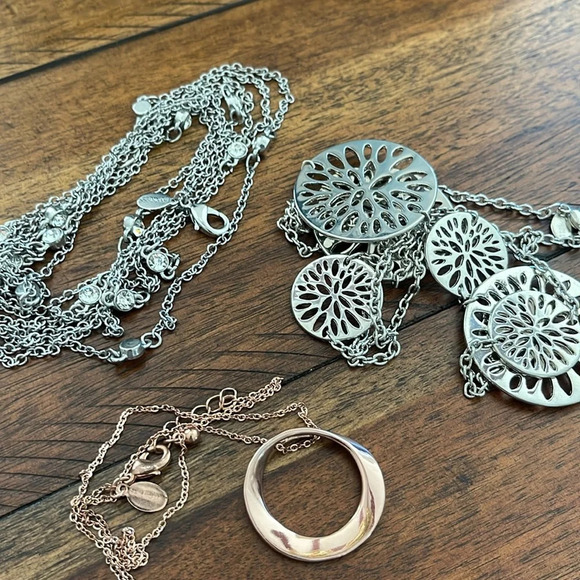 Bundle 3 Express Necklaces silver rose gold tone rhinestones pendants long chain - Picture 12 of 16